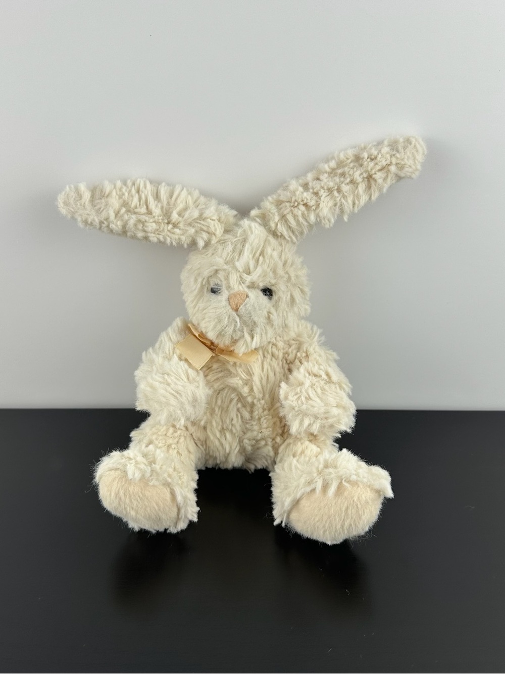 Russ Berrie Rare Hippity White Cream Bunny Rabbit 7” Plush Ribbon Bow